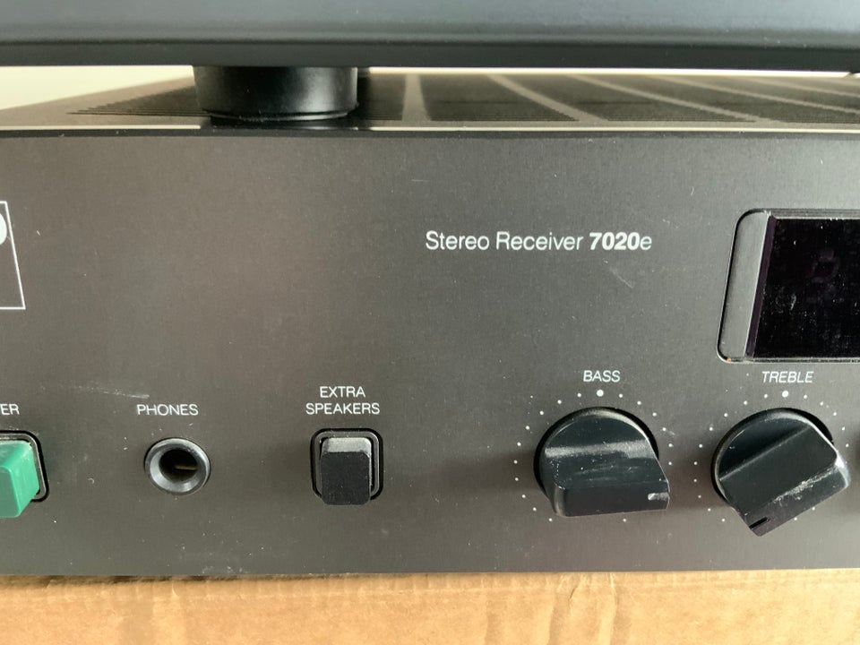 Forstærker, Nad, Stereo receiver 7020E