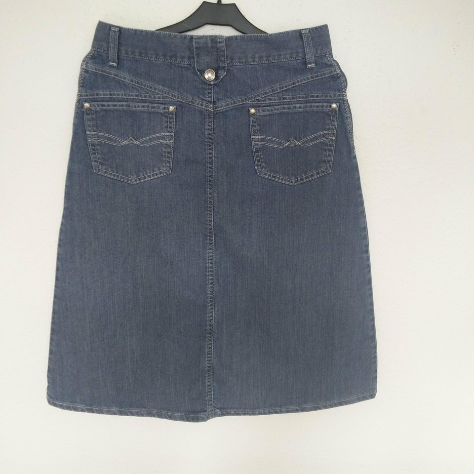 Cowboy nederdel, str. 34, Basic Jeans By Bessie