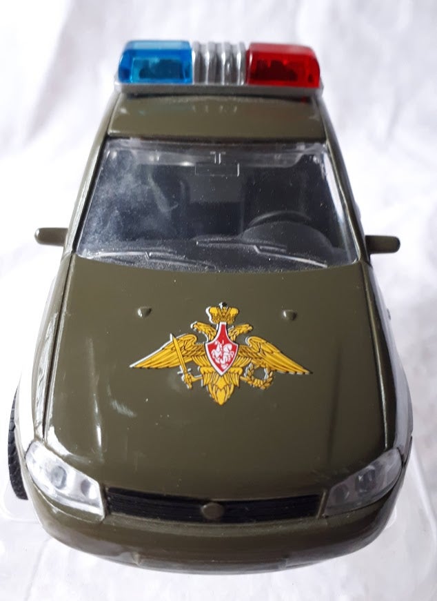 Modelbil, Rusland. USSR. Sovjet. Lada Kalina. Militær,