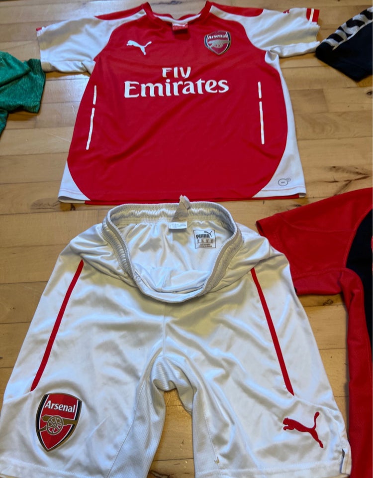 Sportstøj, Sports sæt og tshirt, Arsenal adidas