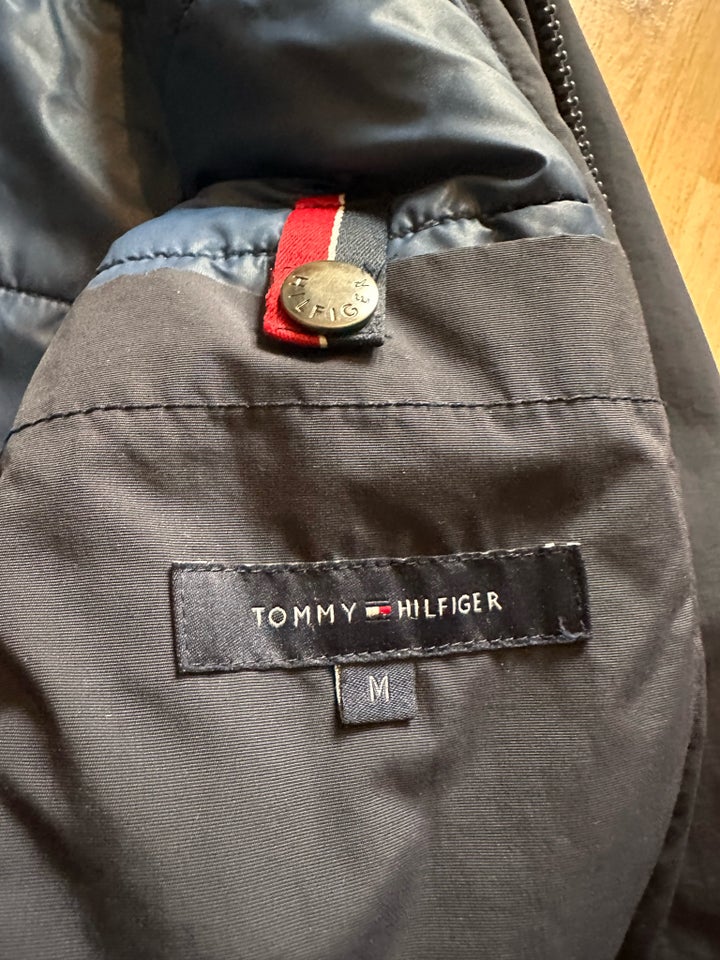 Jakke, str. M, Tommy Hilfiger