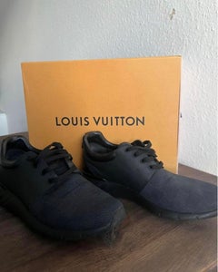 Louis Vuitton - Fastlane - Sneakers - Size: Shoes / EU 42 - Catawiki