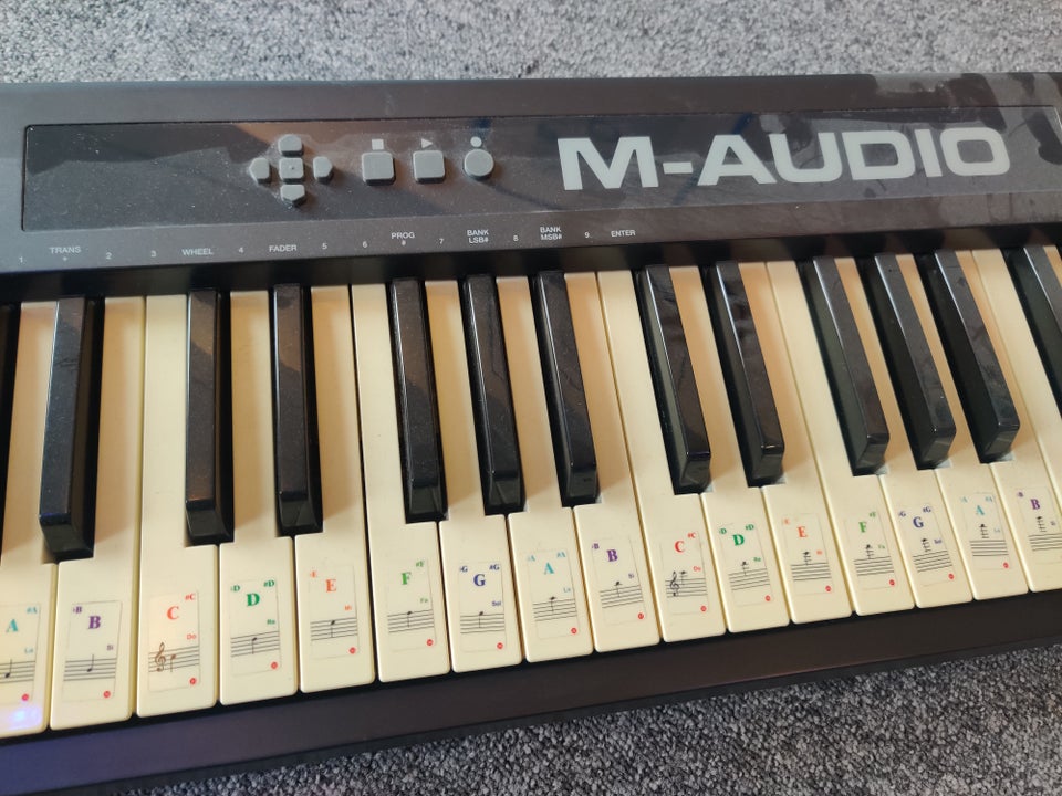 Midi keyboard, M-Audio Keystation 88