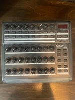 Behringer BCR2000 MIDI Controller, Behringer BCR2000
