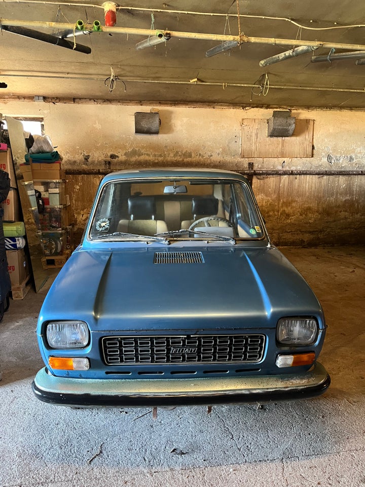 Fiat 127, 0,9, Benzin