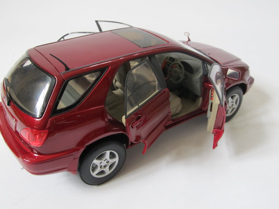 Modelbil, AUTOart - Toyota / Lexus RX1, skala 1:18