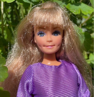 Barbie, Barbie andet mærke  Lucky INC .CO.LTD, Rigtig sød dukke hår lidt slidt har en hårtop og knap