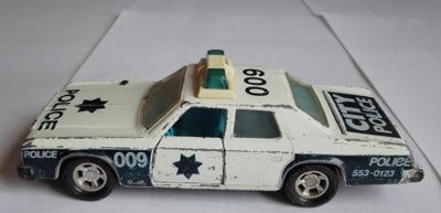 Modelbil, MATCHBOX SUPER KINGS PLYMOUTH GRAN FURY, skala 1/36, CITY POLICE.
PÆNE HJUL & KØRER RIGTIG