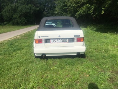 VW Golf I, 1,8 GTi Cabriolet, Benzin, 1989, km 273000, hvid, 2-dørs, 15" alufælge, Skal ikke synes. 