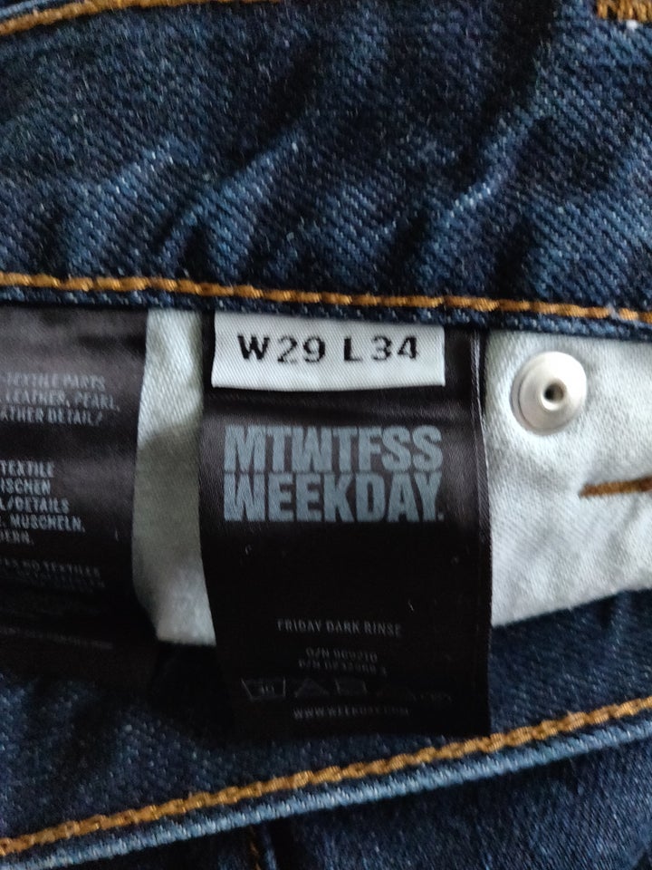 Jeans, Weekday, str. 29