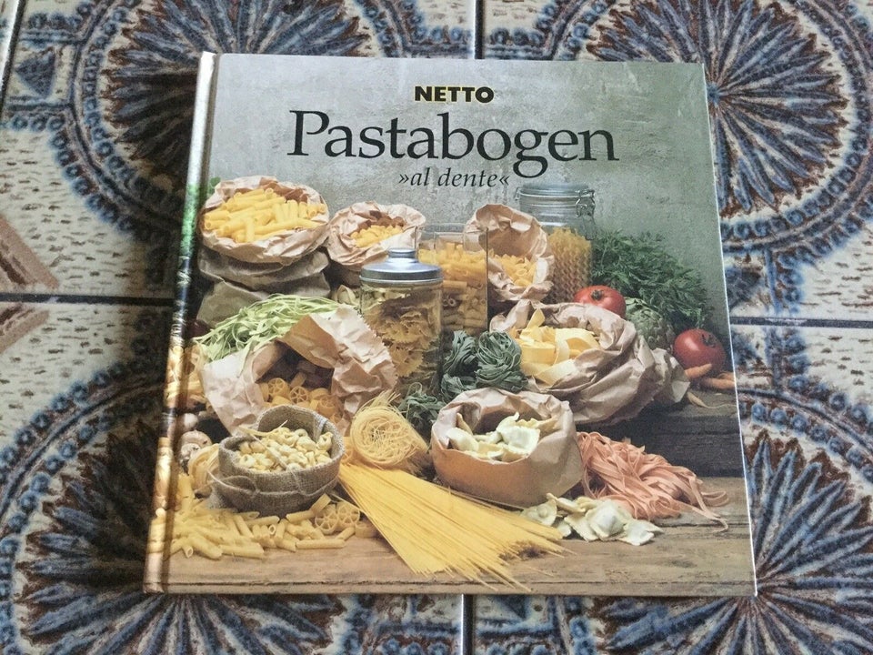Pastabogen al dente, Jette Bogø, emne: mad og vin