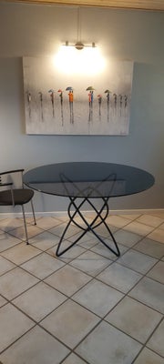 Spisebord, Glas, Metal, Kare, b: 120 l: 120, Meget lækkert glasbord med en bordplade på Ø 120 cm. De