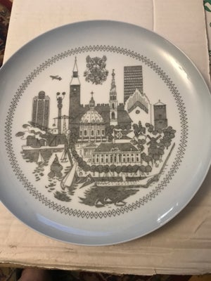 Porcelæn, Tallerken platte, B&G, Flot tallerken platte med motiv af København 