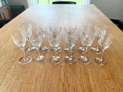 Glas, Else Krystalglas, Holmegaard, 12 Else Krystalglas sherryglas fra Holmegaard. Glassene fejler i