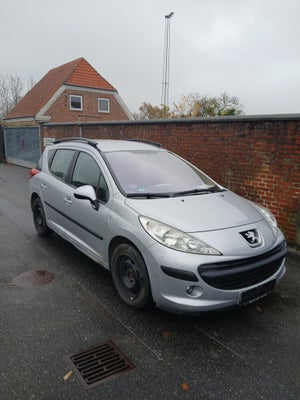 Peugeot 207, 1,6 HDi 90 Comfort+, Diesel, 2007, km 162000, sølvmetal, træk, nysynet, aircondition, A