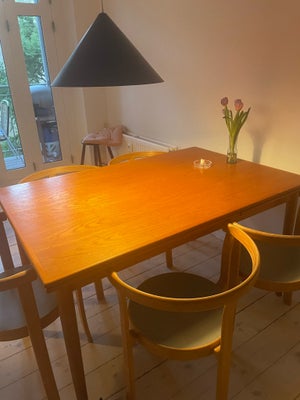 Spisebord, Teak, b: 90 l: 134, Med hollandsk udtræk er det i længden 2 meter og 48 cm