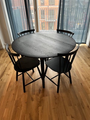 Spisebord, Sort egetræ, FDB Bjørk, b: 115 l: 75, Flot rundt spisebord i massivt sortbejdset/olieret 