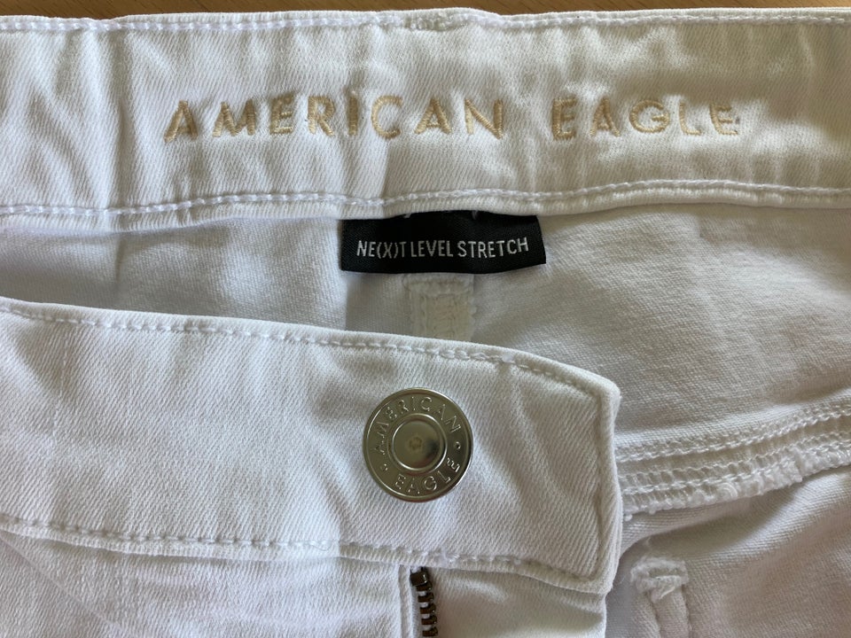 Andet, American Eagle, str. 50