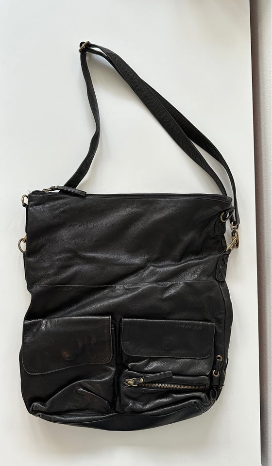 Crossbody, Depeche, skind