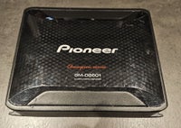 Pioneer GM-D8601, Forstærker