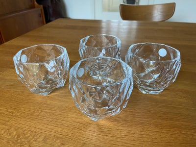 Glas, 4 eksklusive krystal whisky glas, Krystalglas, 4 tunge eksklusive krystal whisky glas
Perfekt 