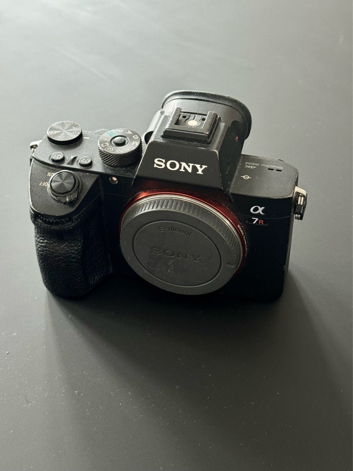 Sony, A7RIII, 42,4 megapixels