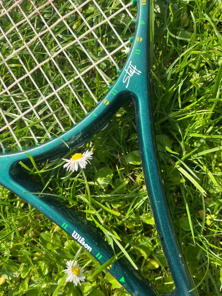 Tennisketsjer, Wilson Staff