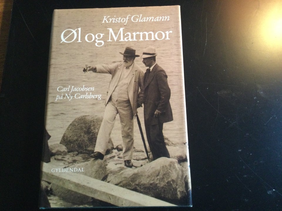 BRYGGEREN og ØL OG MARMOR, Kristof Glamann, genre: biografi
