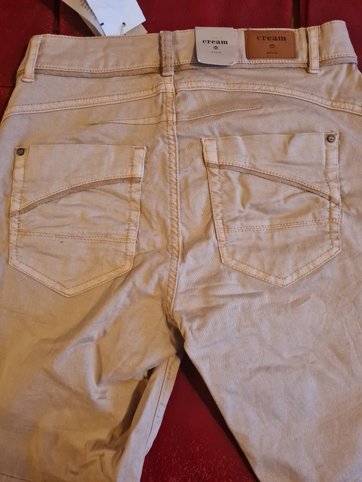 Shorts, Cream, str. 28