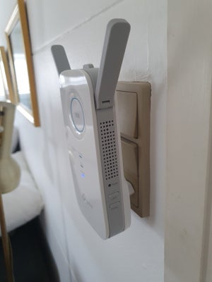 Andet, TP-link, Perfekt, RE450- Wifi Range Extender.

Forlænger dit netværk videre rundt i huset. 

