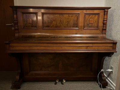 Klaver, andet mærke, A. Wiesner & Co., Flot gammelt klaver fra Berlin. Skal stemmes.