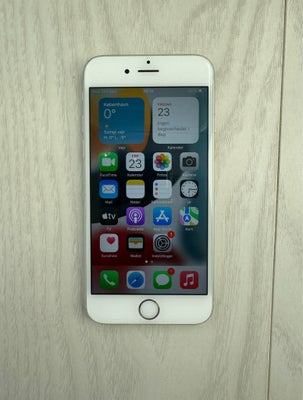 iPhone 6S, 128 GB, God, Iphone 6s sølv med 128gb i super god stand alt virker som den skal batterika