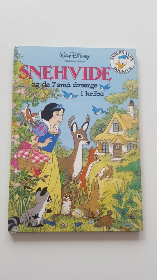 Snehvide og de 7 små dværge i knibe, Disney