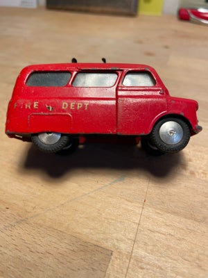 Legetøj, Gorgi Toys, Gorgi Toys Bedford fire tender
Model 405
Rimelig god stand
Årgang ca midt 1950
