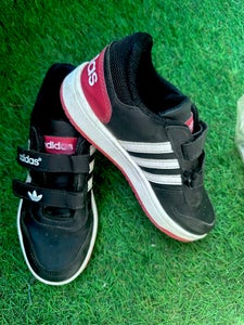 Find Adidas Drenge Sko DBA - køb og salg af nyt og brugt