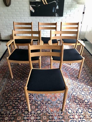 Poul M. Volther, stol, FDB, 6 FDB spisebordsstole, design Poul M Volther, stolene er egetræ med sort
