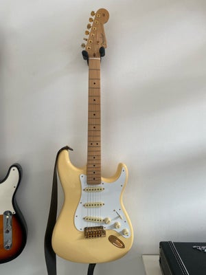 Elguitar, Fender Stratocaster American Pro Limited, Fender American Pro Stratocaster Limited.
Made i