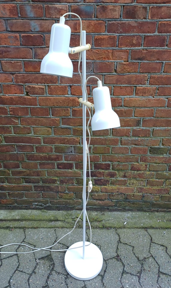 Standerlampe, Retro