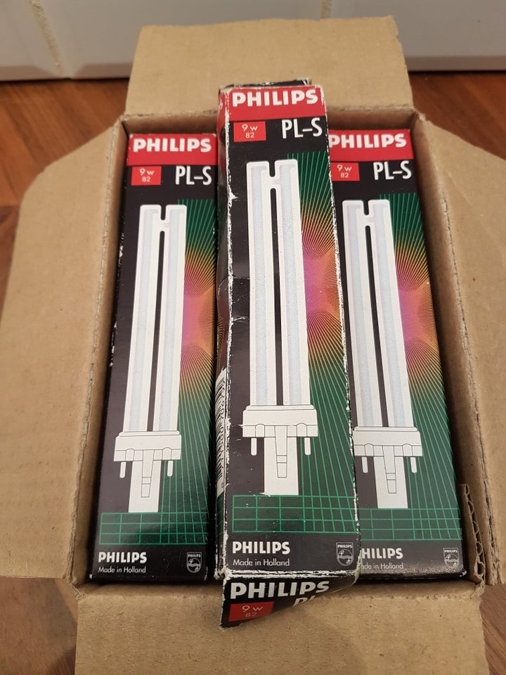 Pære, Philips kompaktrør PL-S 9W/82