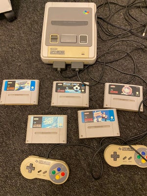 Nintendo 64, Super Nintendo, Rimelig, Giv et bud 
Virker 