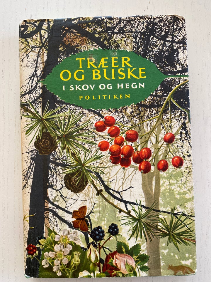 Træer og buske i skov og hegn, Helge Vedel og Johan Lange,