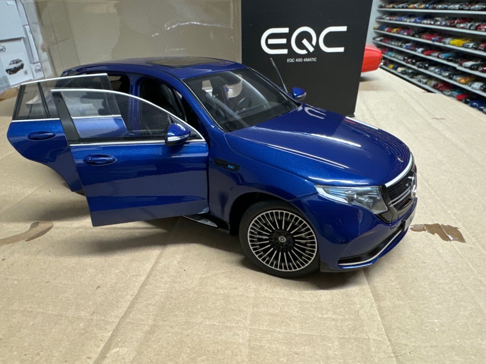 Modelbil, Mercedes EQC 1/18, skala 1:18