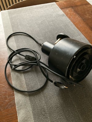 Louis Poulsen, 48620, væglampe, Sælges: Louis Poulsens væglamper type 48620. Fremstår med brugsspor.