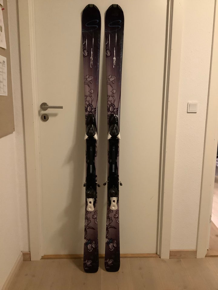 Salomon topaz outlet skis