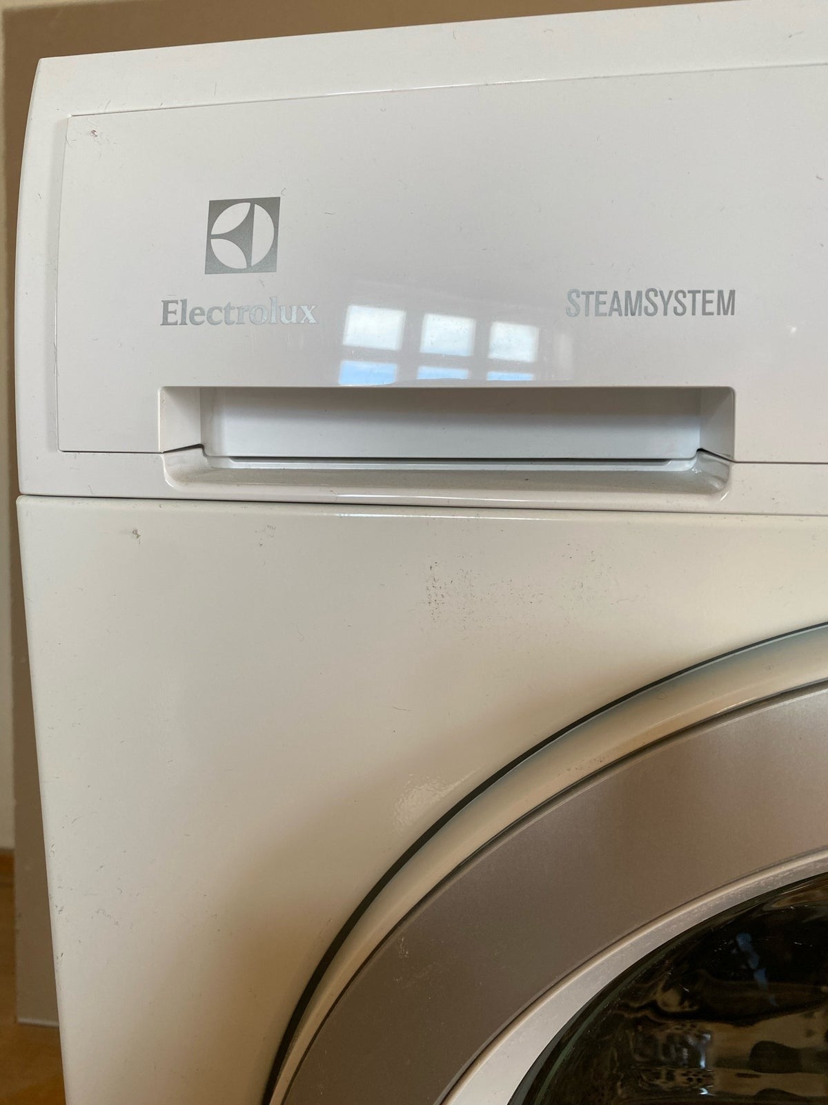 Electrolux vaskemaskine, EWF1486HDW næste ny begrænset
