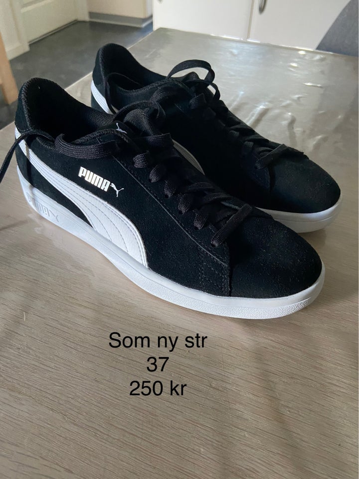 Sneakers, str. 37,5, Puma