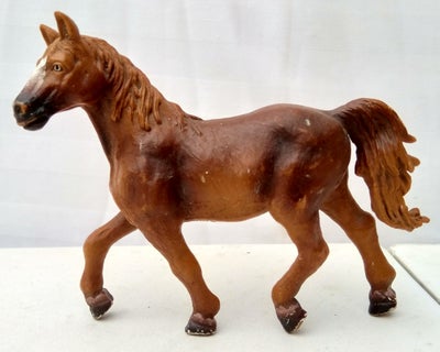 Bondegård, Schleich Sorrel Hest fra 1994, Schleich Sorrel Hest fra 1994.

Ældre Schleich Sorrel Hest