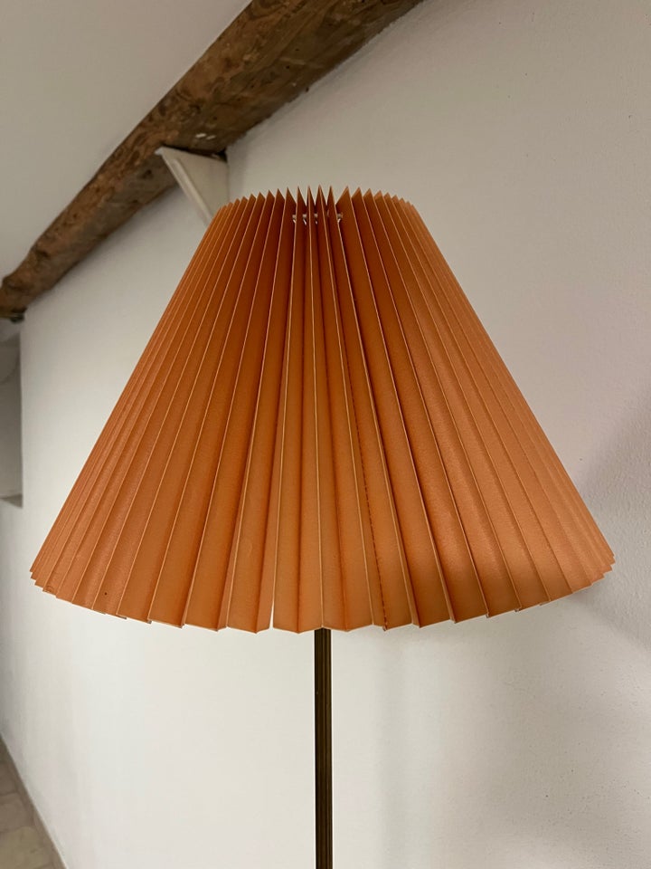 Standerlampe, Messing