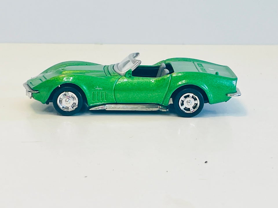 Modelbil, Newray 1969 Corvette, skala 1:43