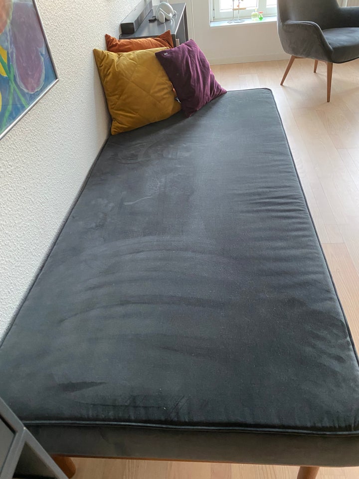 Mørkegrå velour  3 Pers. Sofa